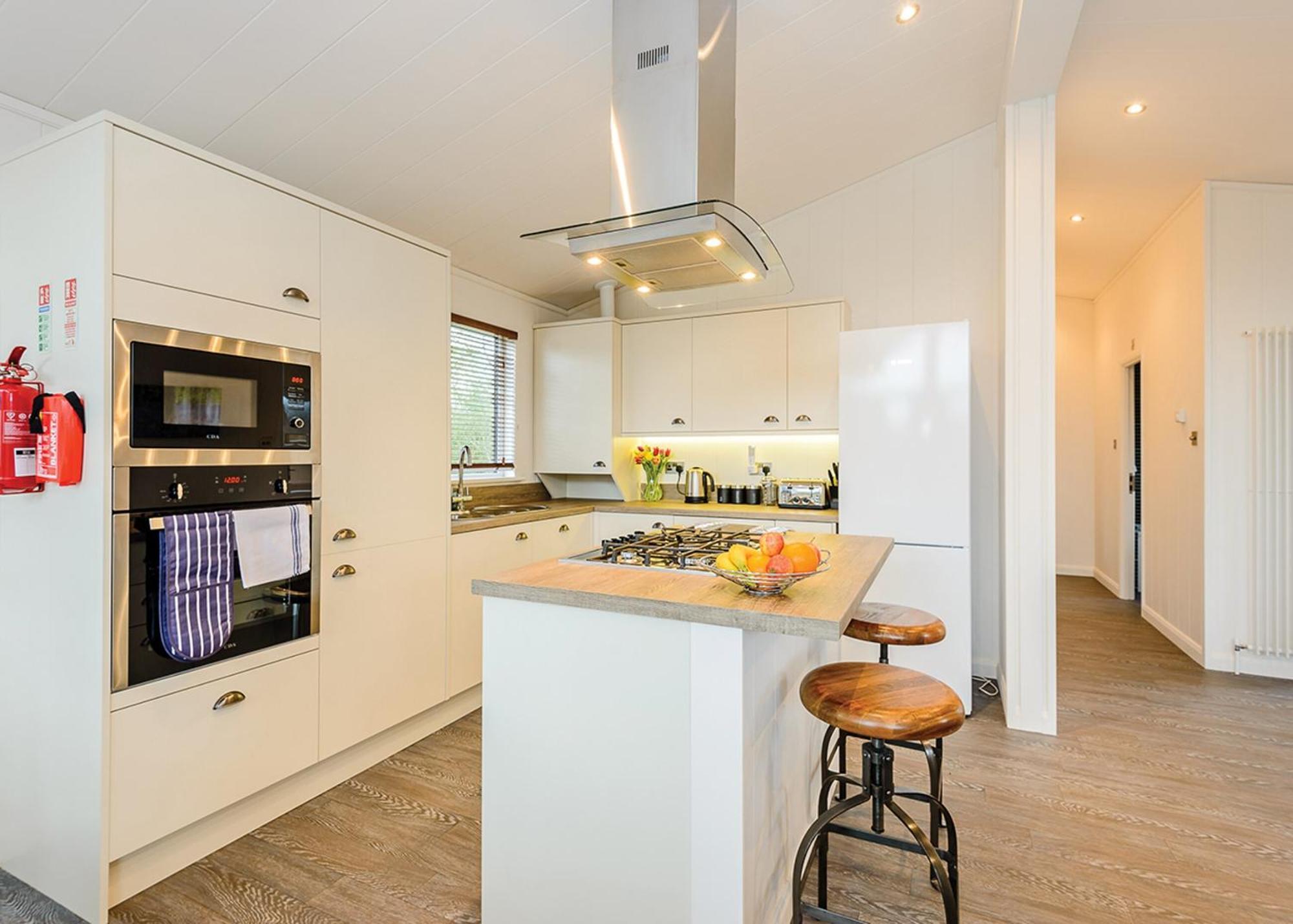 Wareham Forest Lodge Retreat Lytchett Minster Номер фото