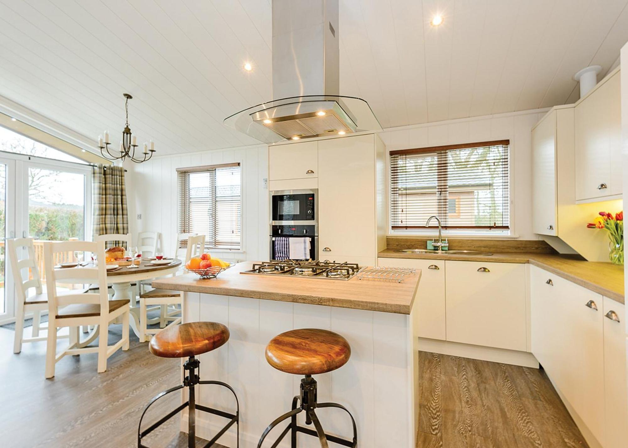 Wareham Forest Lodge Retreat Lytchett Minster Номер фото