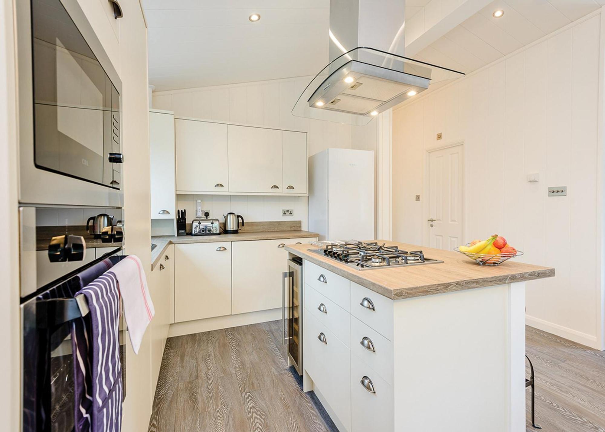 Wareham Forest Lodge Retreat Lytchett Minster Номер фото
