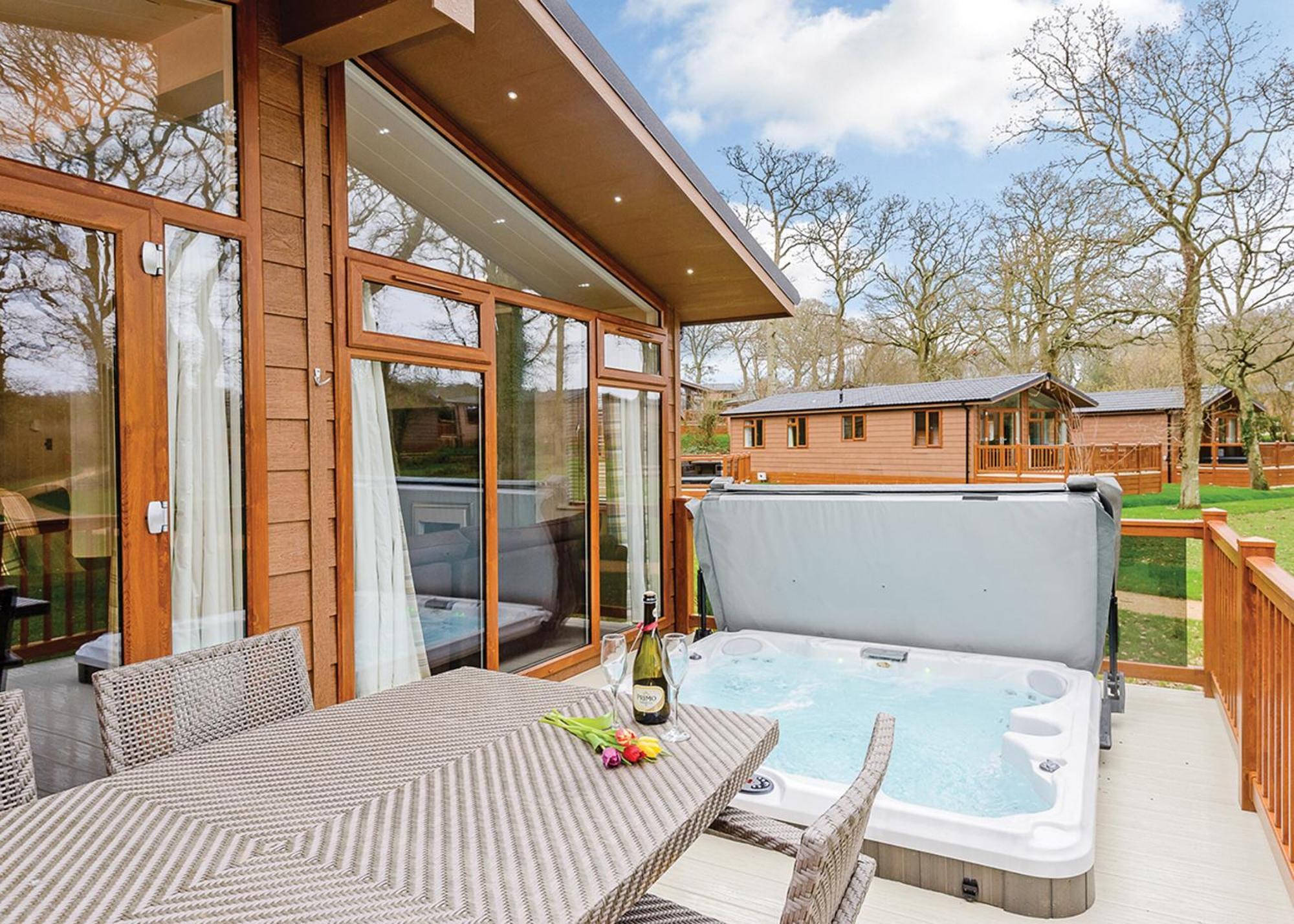 Wareham Forest Lodge Retreat Lytchett Minster Экстерьер фото